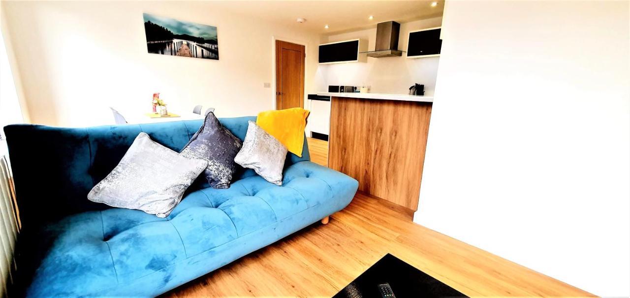 Cliftonville Heights - 2 Bed Home Away From Home นอร์ทแธมป์ตัน ภายนอก รูปภาพ