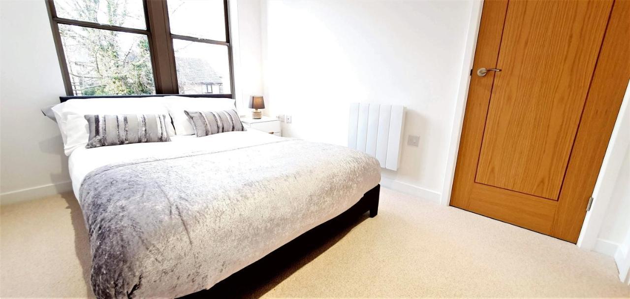 Cliftonville Heights - 2 Bed Home Away From Home นอร์ทแธมป์ตัน ภายนอก รูปภาพ